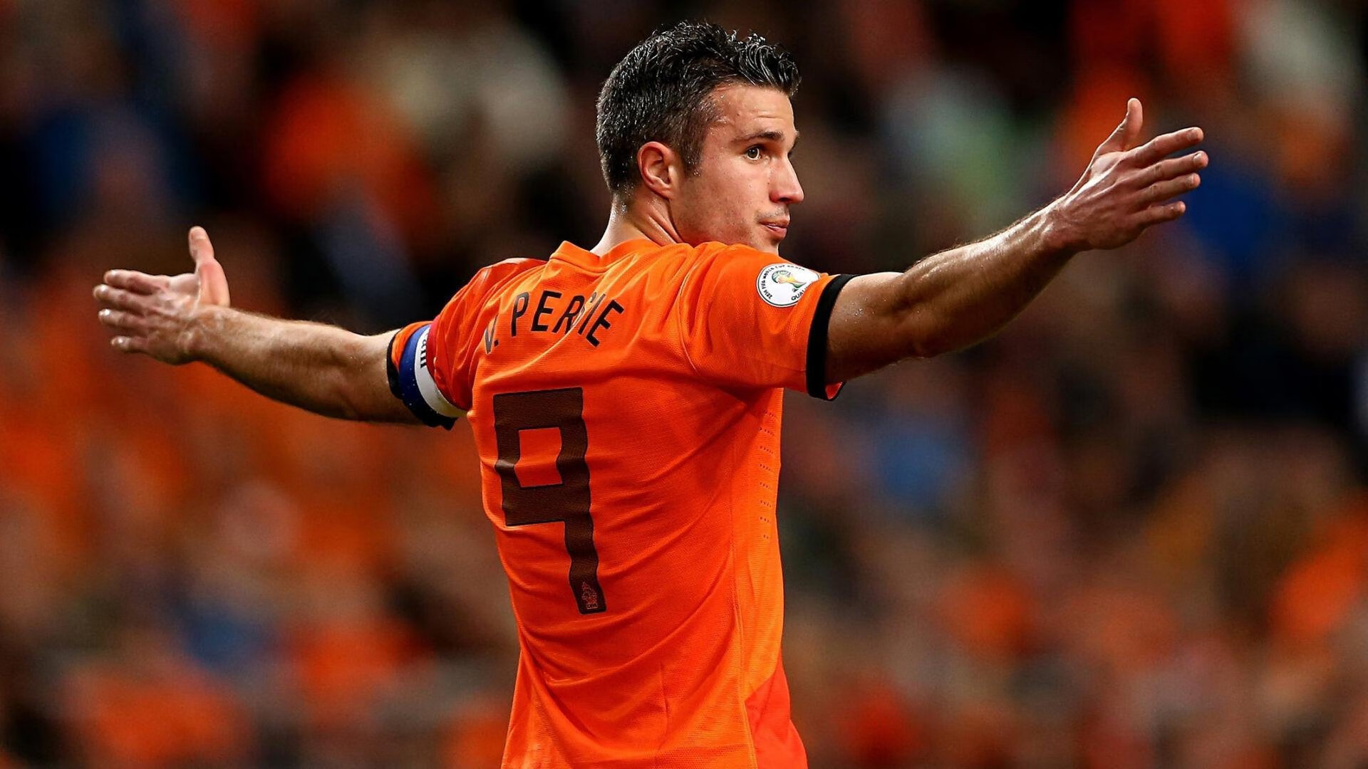 拉科鲁尼亚队员齐心协力，努力获得胜利