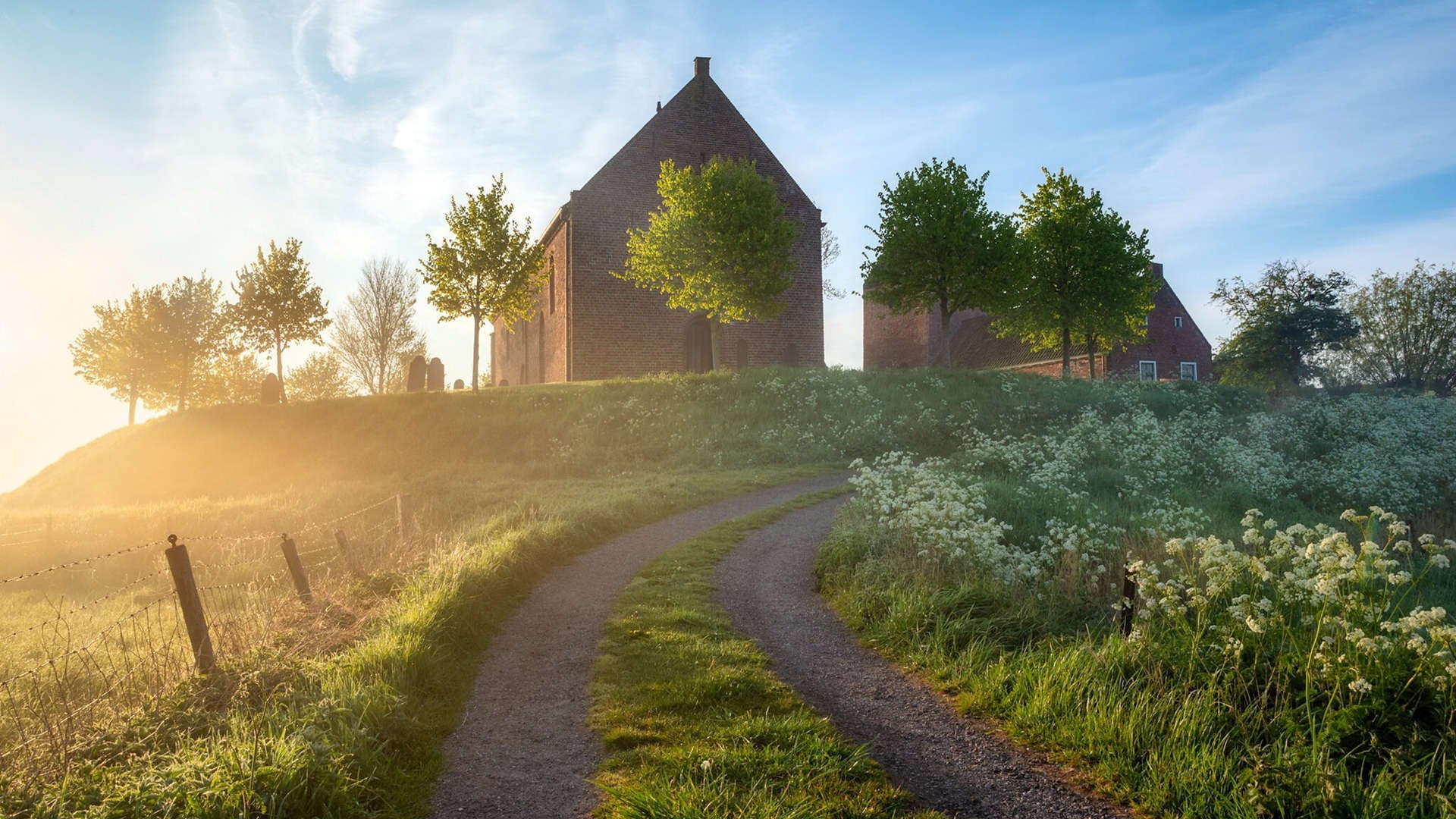 开云体育APP下载-中国三人女篮强化篮板争夺 保持强硬防守，中国三人组女篮